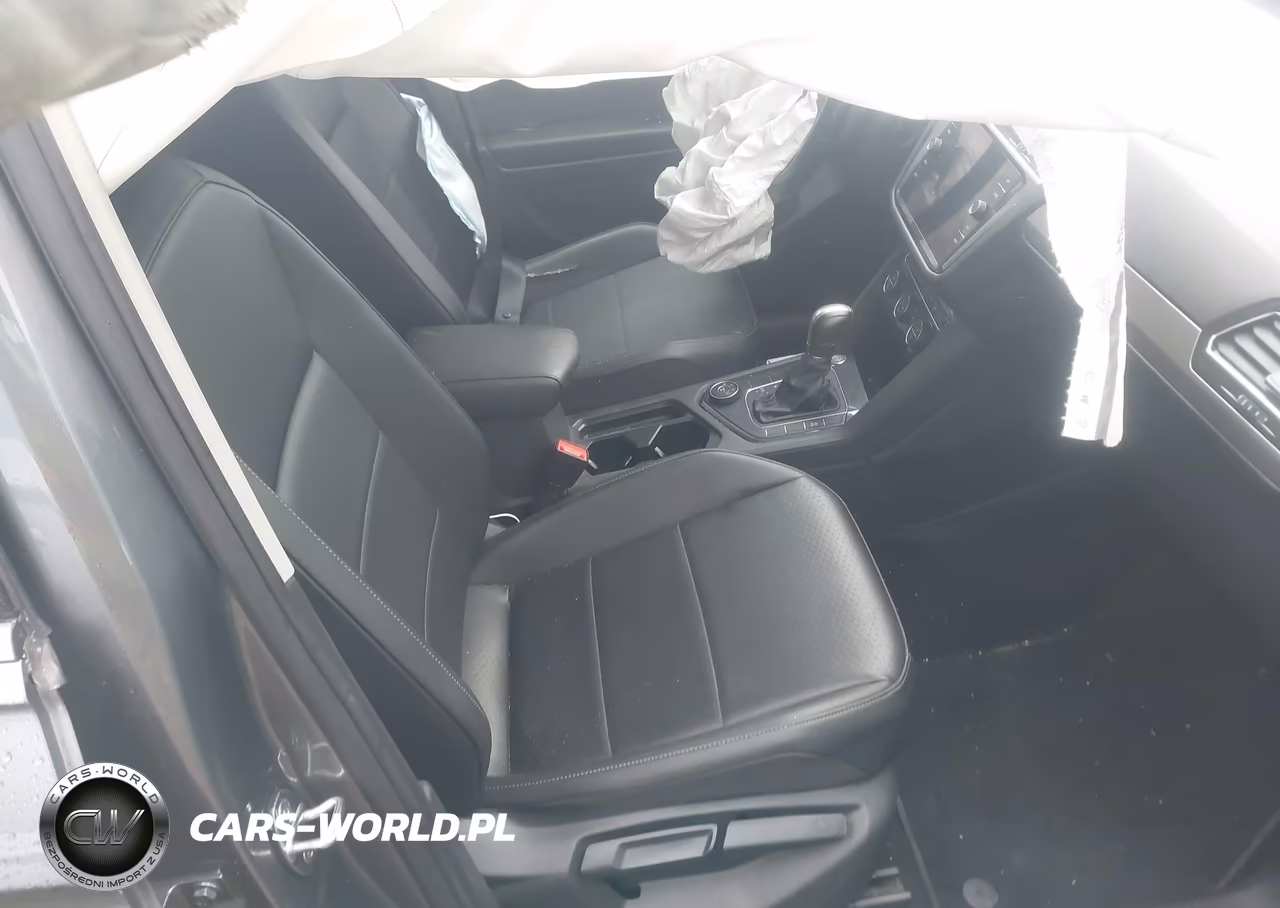 2019 Volkswagen Tiguan 2.0T Se-2.0T Sel-2.0T Sel R-Line-2.0T Sel R-Line Black VIN:3VV2B7AX5KM042902 - 5