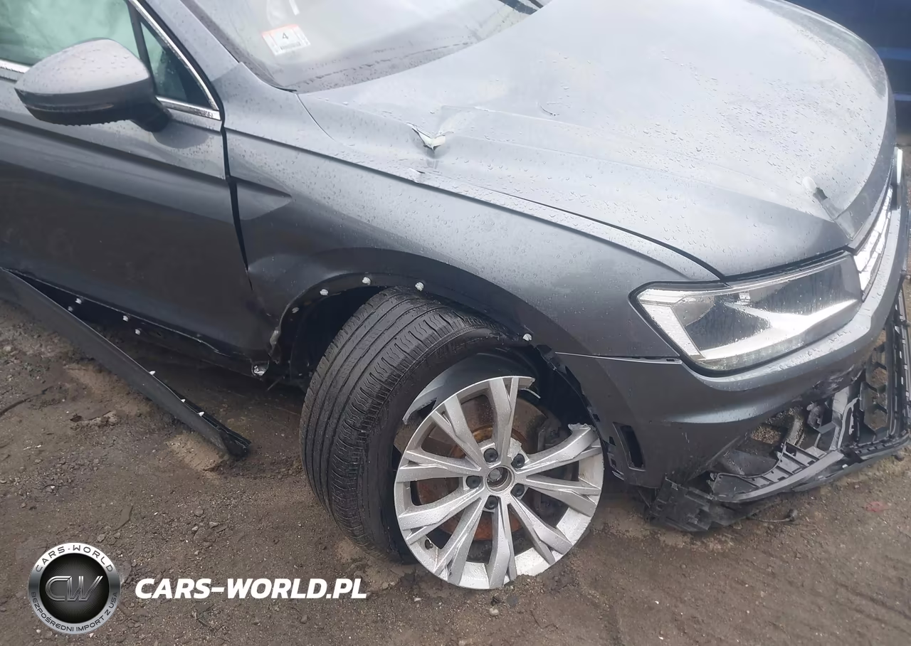 2019 Volkswagen Tiguan 2.0T Se-2.0T Sel-2.0T Sel R-Line-2.0T Sel R-Line Black VIN:3VV2B7AX5KM042902 - 6