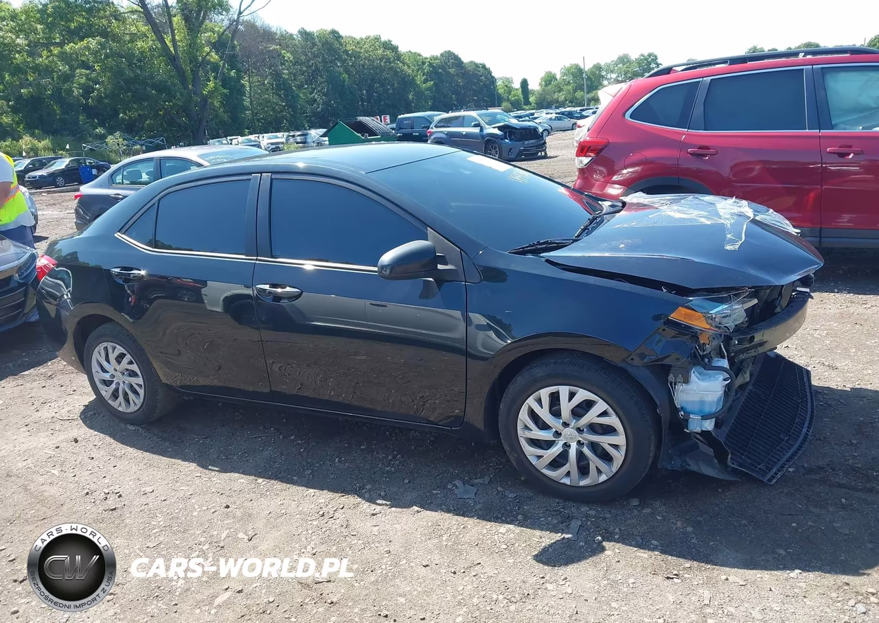 2019 Toyota Corolla Le VIN:2T1BURHE5KC238131 - 13