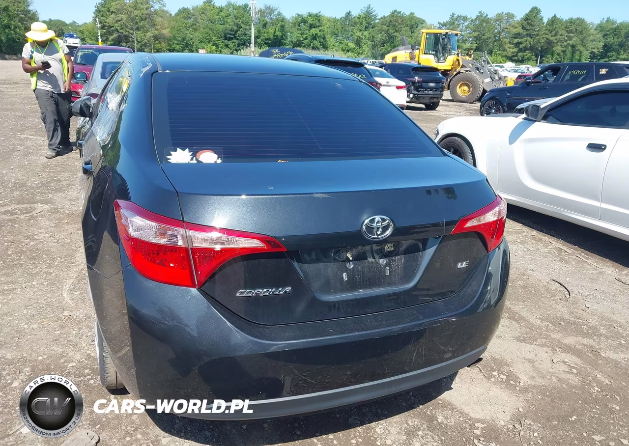 2019 Toyota Corolla Le VIN:2T1BURHE5KC238131 - 16