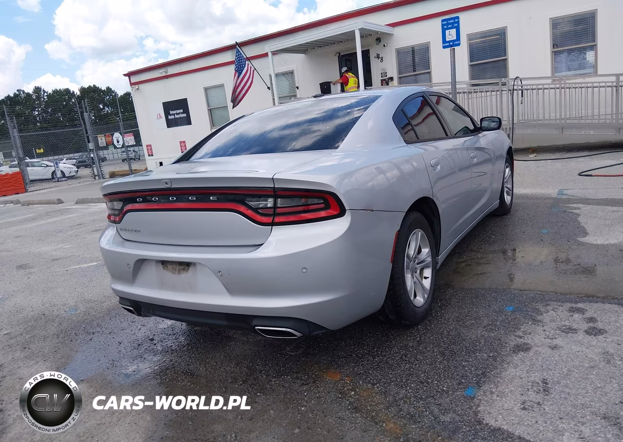 2020 Dodge Charger Sxt Rwd VIN:2C3CDXBGXLH190110 - 4