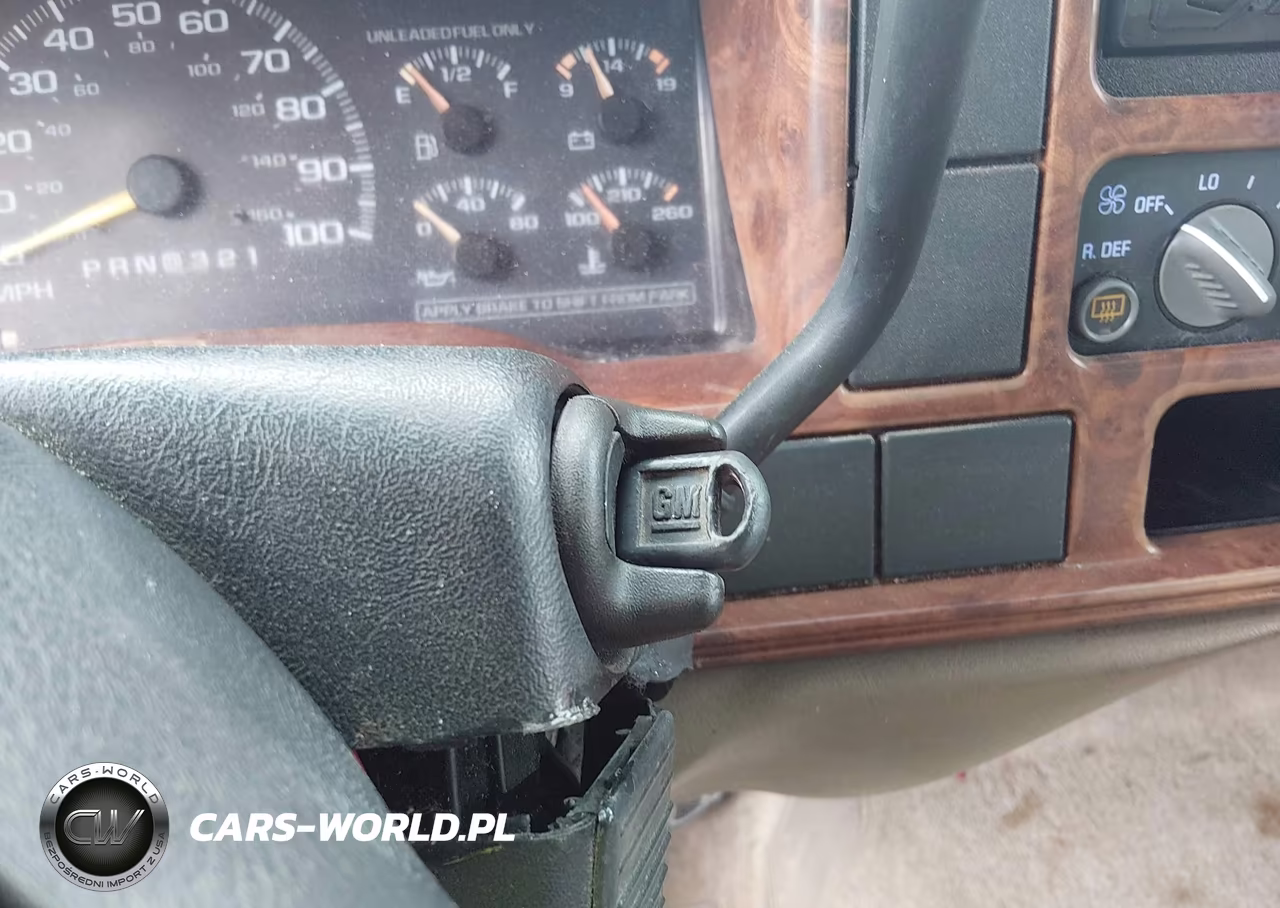 1999 Chevrolet Tahoe Ls VIN:1GNEC13R6XJ383208 - 11