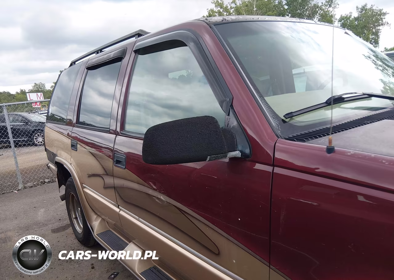1999 Chevrolet Tahoe Ls VIN:1GNEC13R6XJ383208 - 13