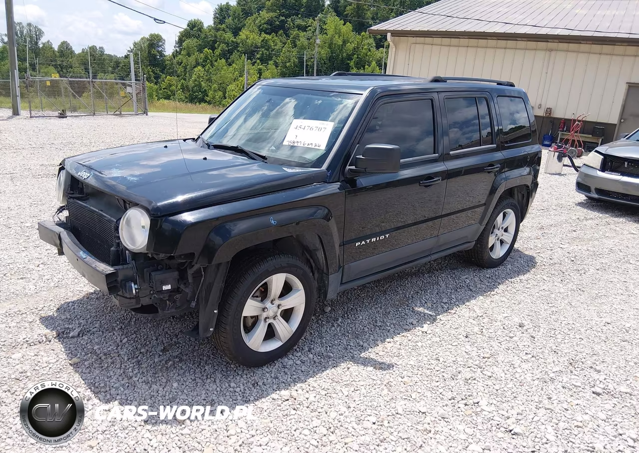 2016 Jeep Patriot Latitude VIN:1C4NJPFAXGD813828 - 2