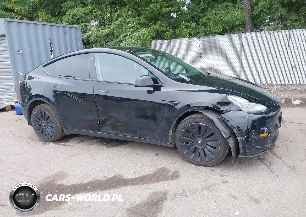 2022 Tesla Model Y Long Range Dual Motor All-Wheel Drive VIN:7SAYGAEE2NF388417 - 6