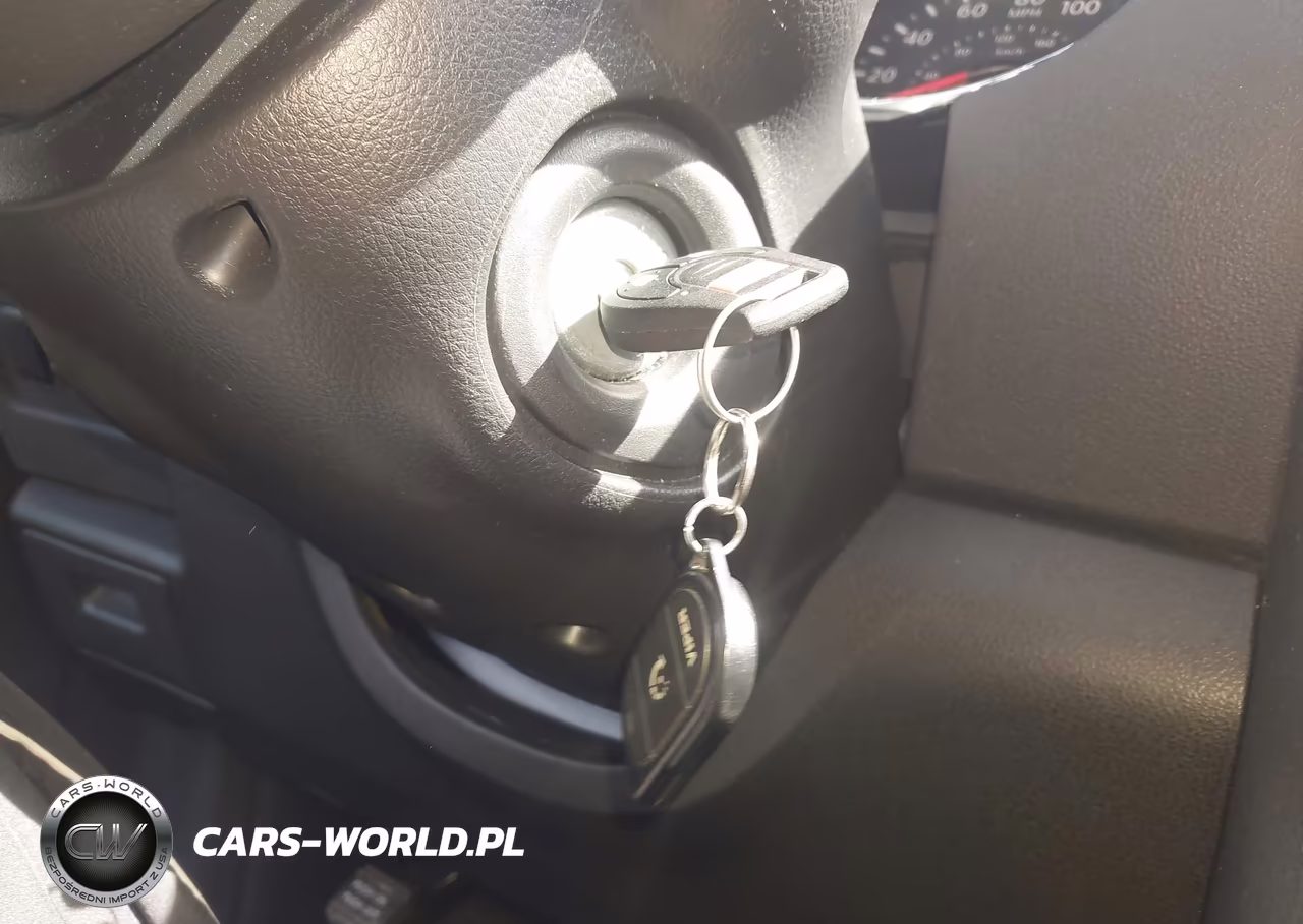 2015 Nissan Rogue Select S VIN:JN8AS5MV0FW258384 - 11