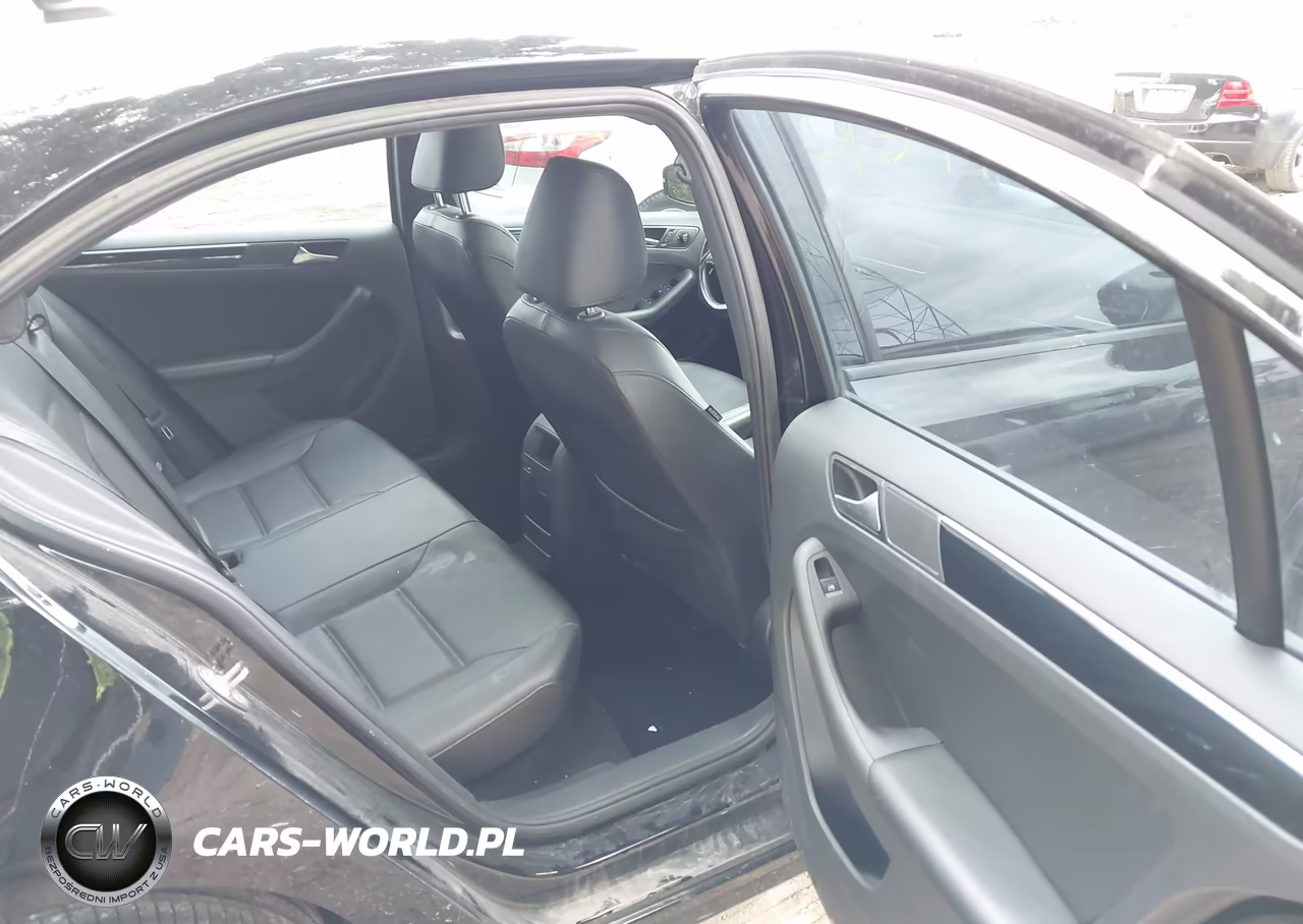 2018 Volkswagen Jetta 1.8T Se Sport VIN:3VWD17AJ6JM226196 - 8