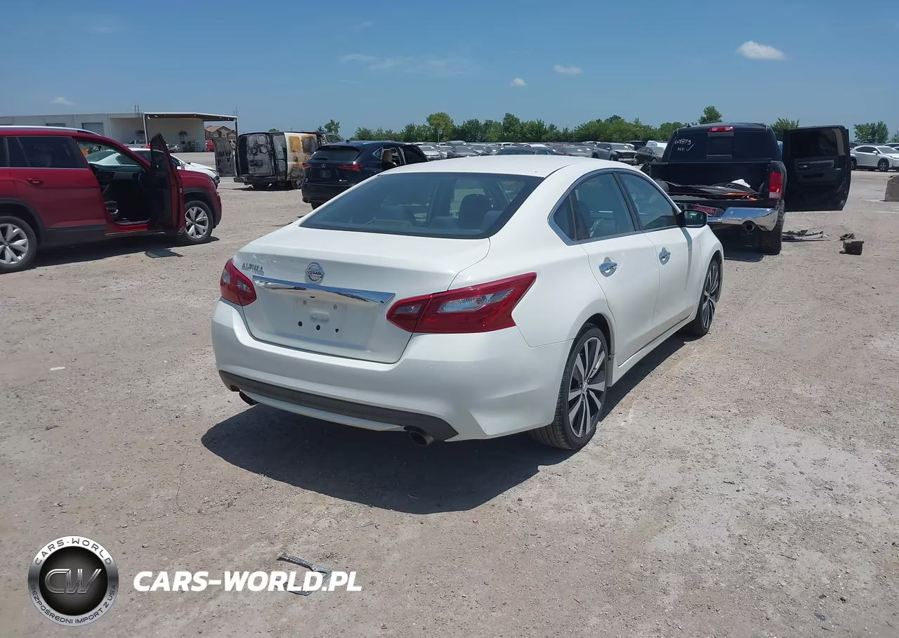 2018 Nissan Altima 2.5 S VIN:1N4AL3AP0JC128897 - 4