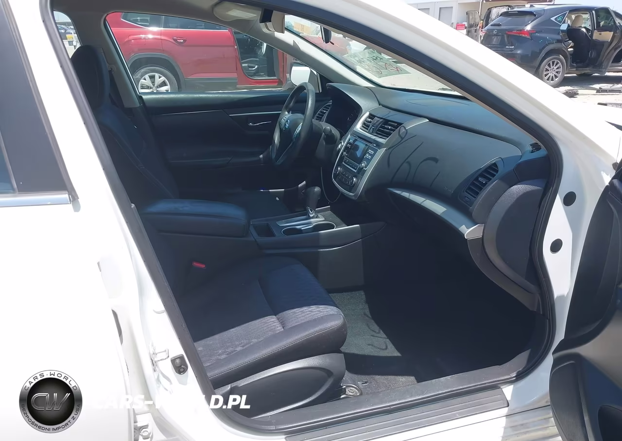 2018 Nissan Altima 2.5 S VIN:1N4AL3AP0JC128897 - 5