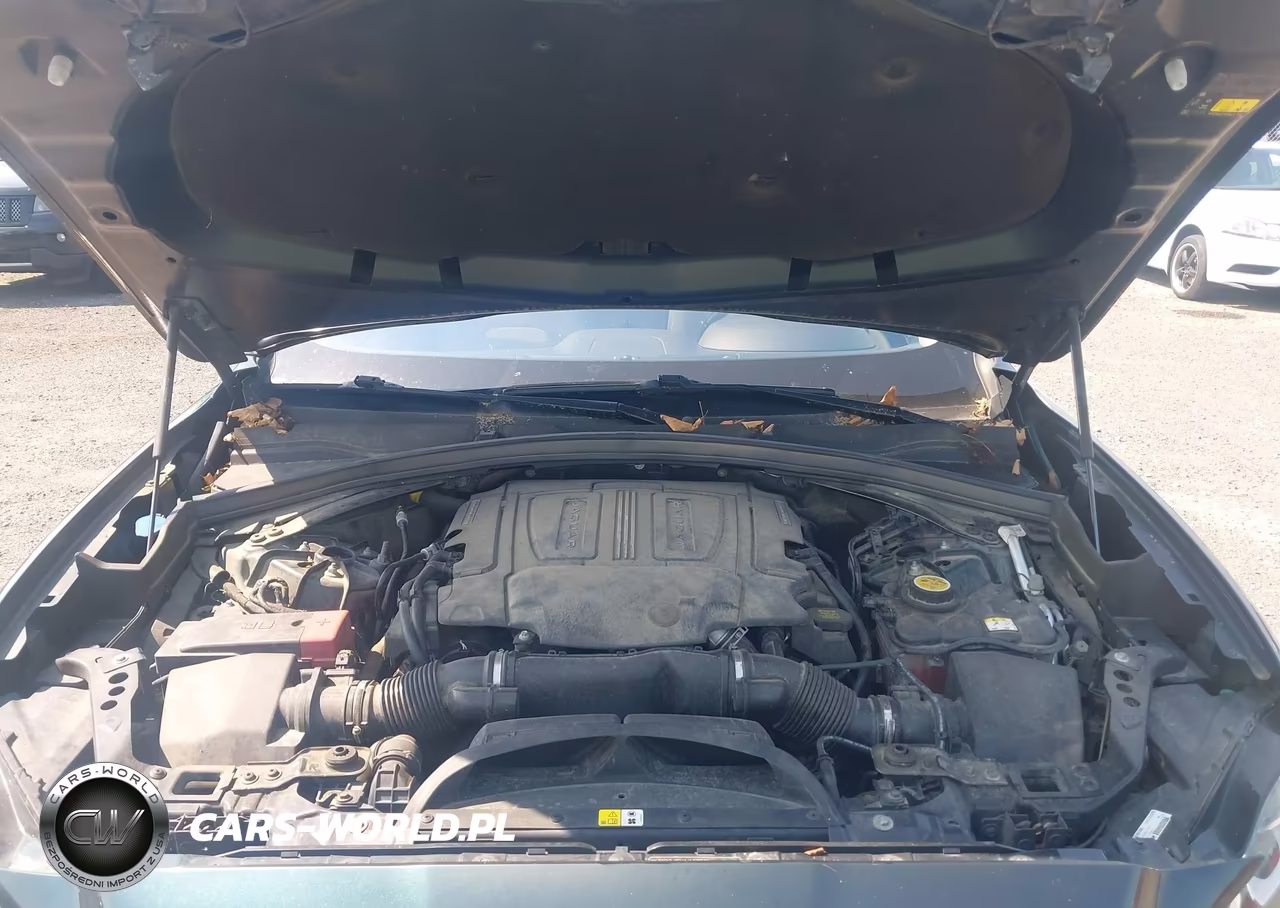 2018 Jaguar F-Pace 35T Premium VIN:SADCJ2EV4JA270505 - 10