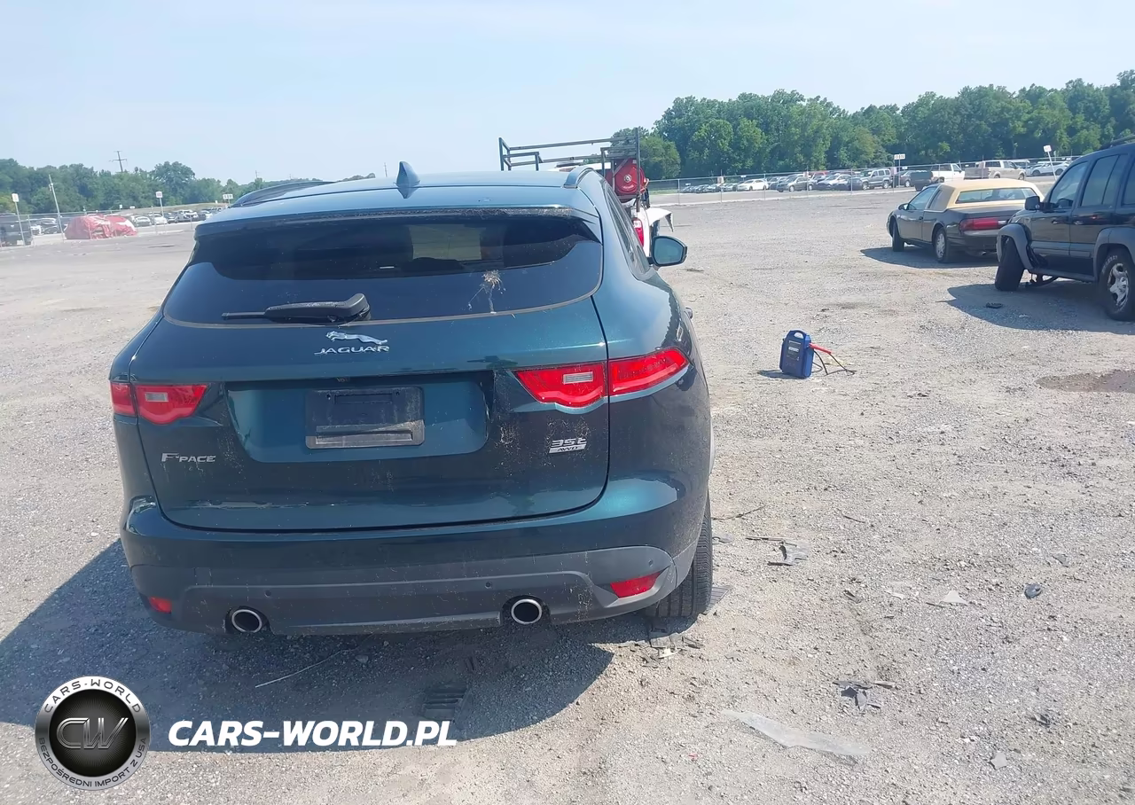 2018 Jaguar F-Pace 35T Premium VIN:SADCJ2EV4JA270505 - 16