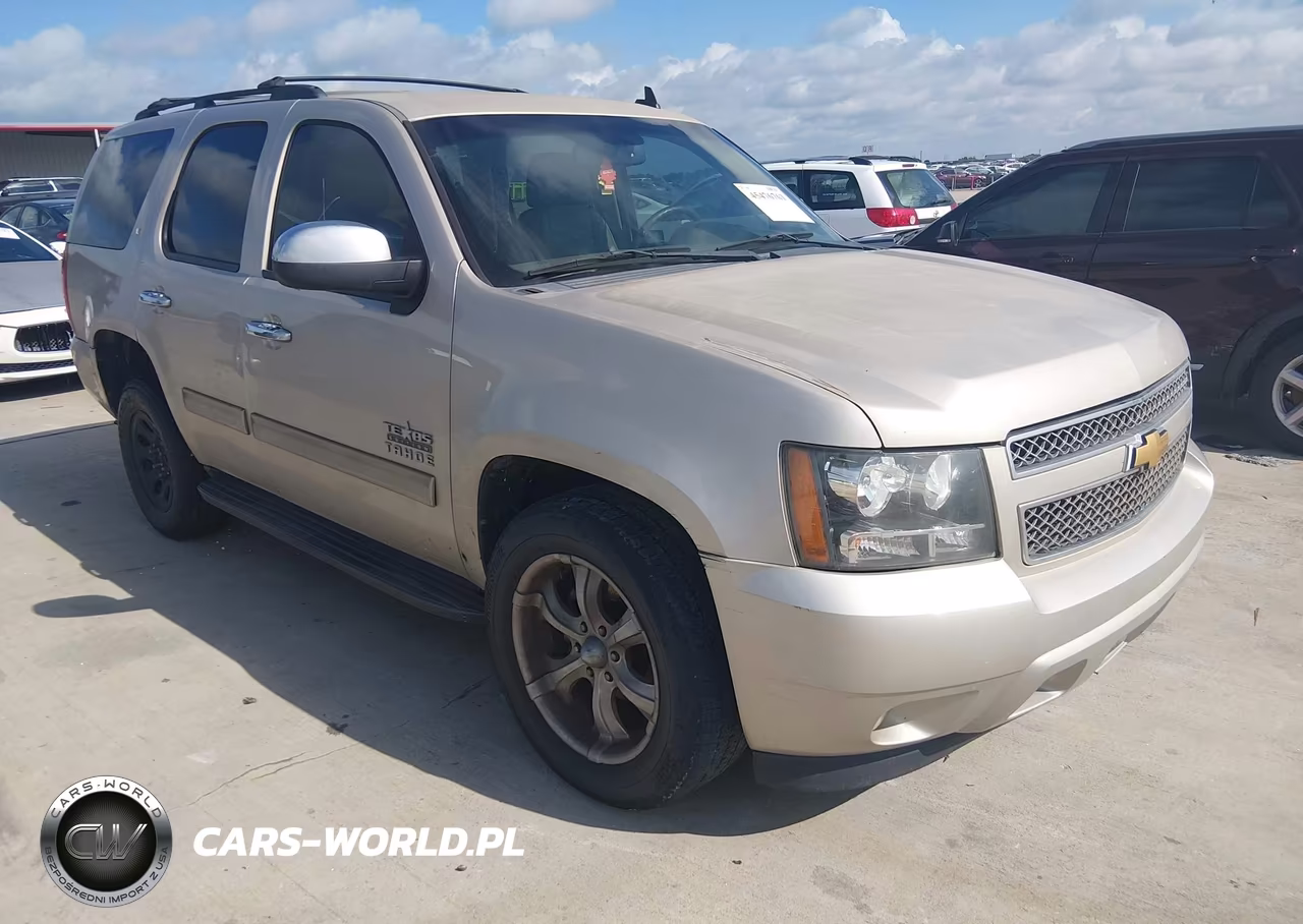 2013 Chevrolet Tahoe Lt – zdjęcie 1 z 15