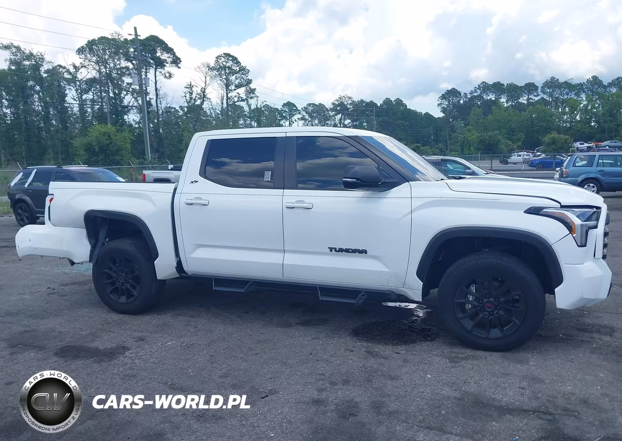 2024 Toyota Tundra Sr5 VIN:5TFLA5DB4RX218420 - 13