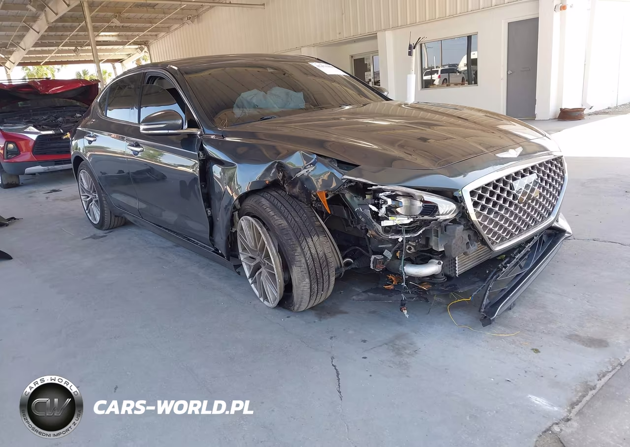 2020 Genesis G70 2.0T Rwd