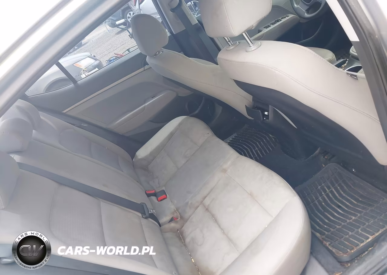 2017 Hyundai Elantra Se VIN:5NPD74LFXHH196841 - 8