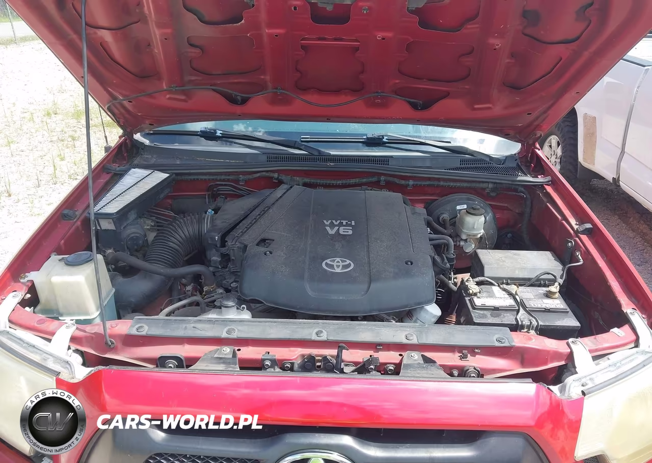 2013 Toyota Tacoma Prerunner V6 VIN:5TFTU4GN3DX035283 - 10