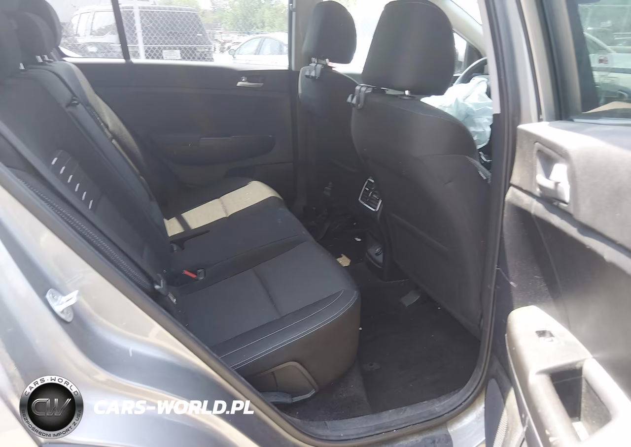 2019 Kia Sportage Lx VIN:KNDPMCAC6K7607253 - 8