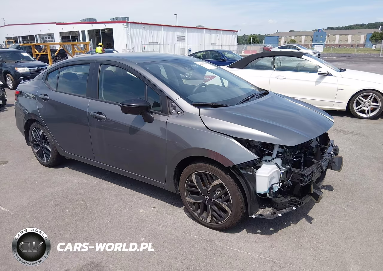 2025 Nissan Versa 1.6 Sr – zdjęcie 1 z 16