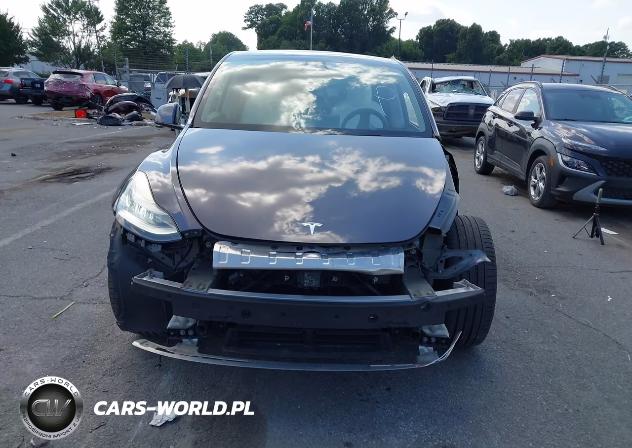 2020 Tesla Model Y Long Range Dual Motor All-Wheel Drive-Performance Dual Motor All-Wheel Drive VIN:5YJYGDEF6LF052256 - 13