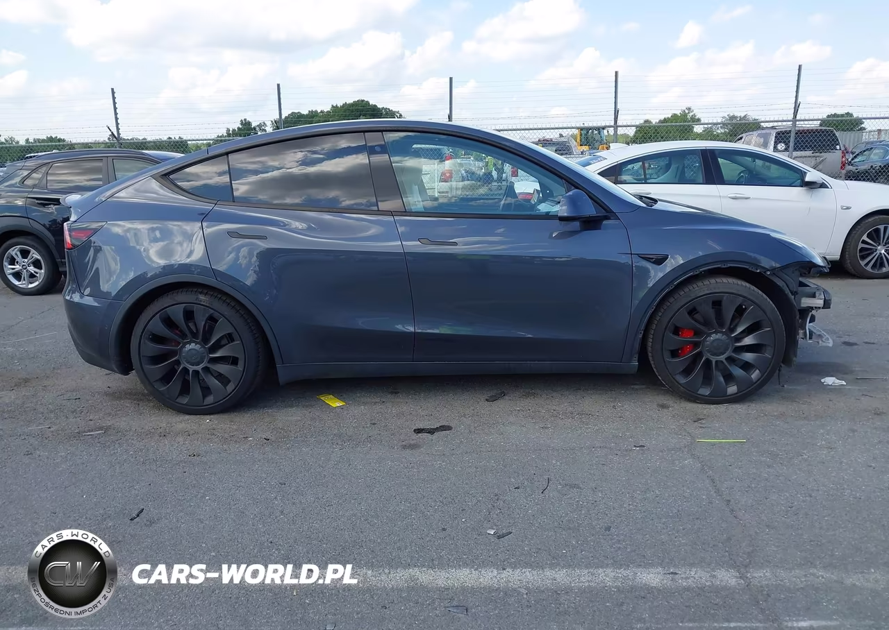 2020 Tesla Model Y Long Range Dual Motor All-Wheel Drive-Performance Dual Motor All-Wheel Drive VIN:5YJYGDEF6LF052256 - 14