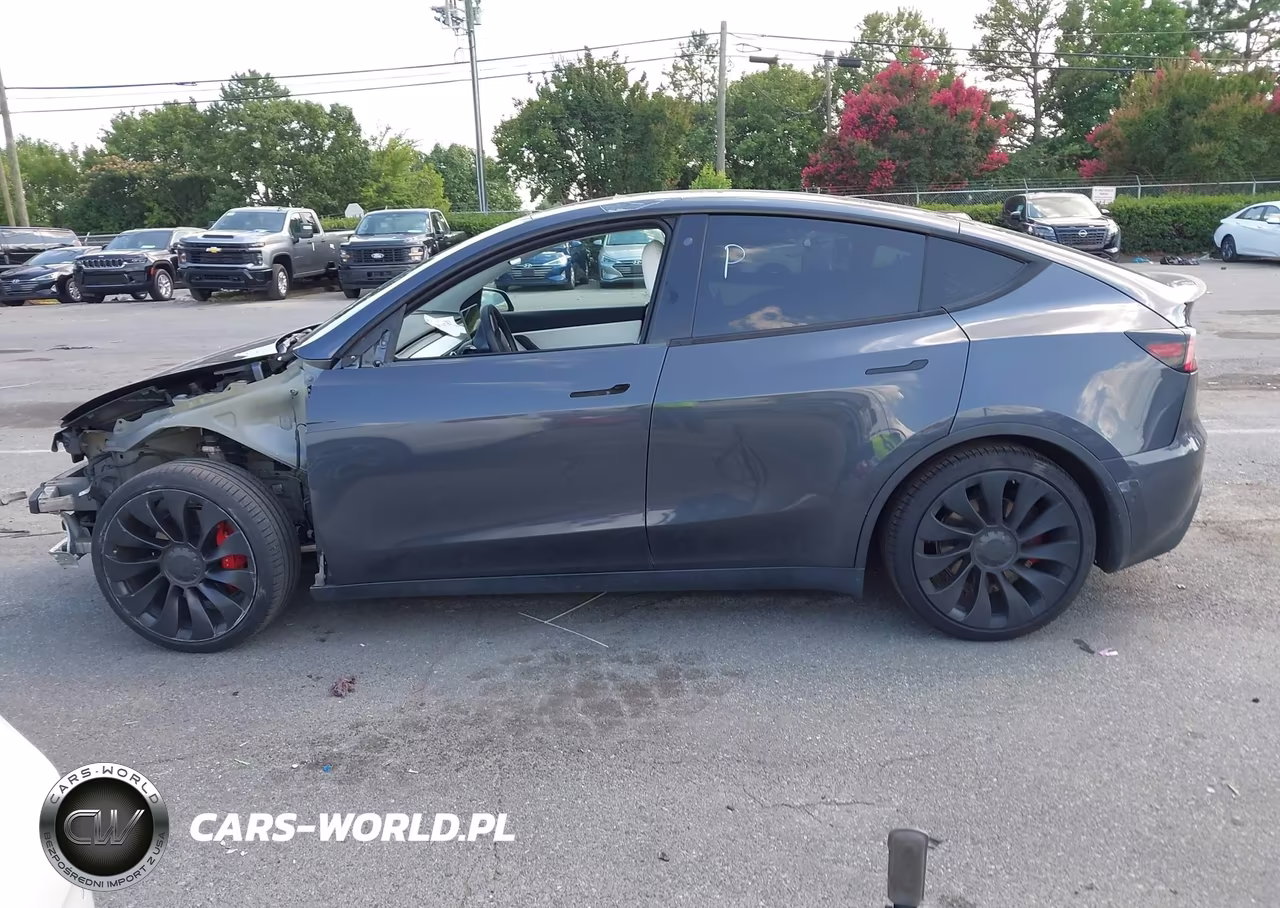 2020 Tesla Model Y Long Range Dual Motor All-Wheel Drive-Performance Dual Motor All-Wheel Drive VIN:5YJYGDEF6LF052256 - 15
