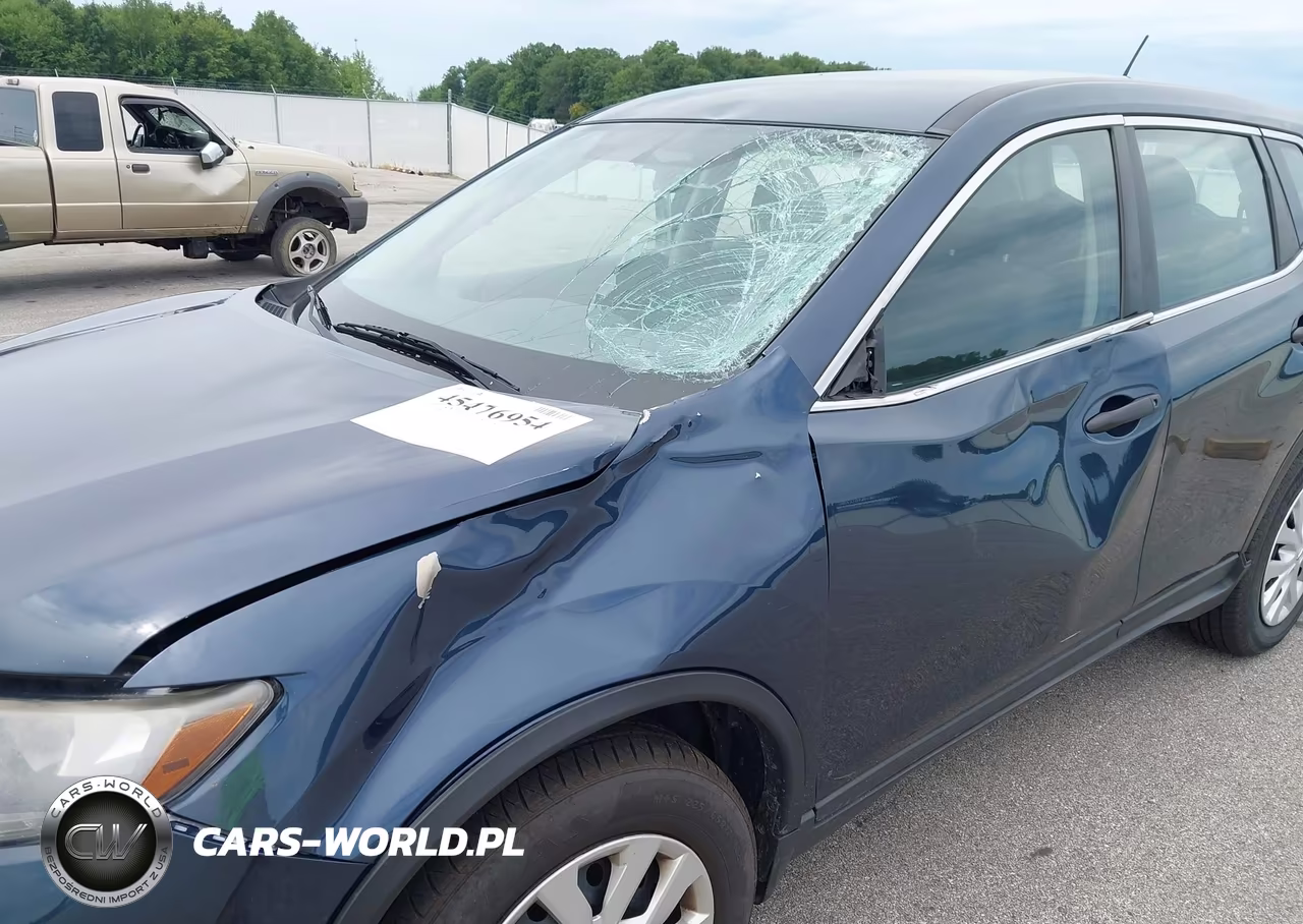 2016 Nissan Rogue S VIN:KNMAT2MVXGP617341 - 6