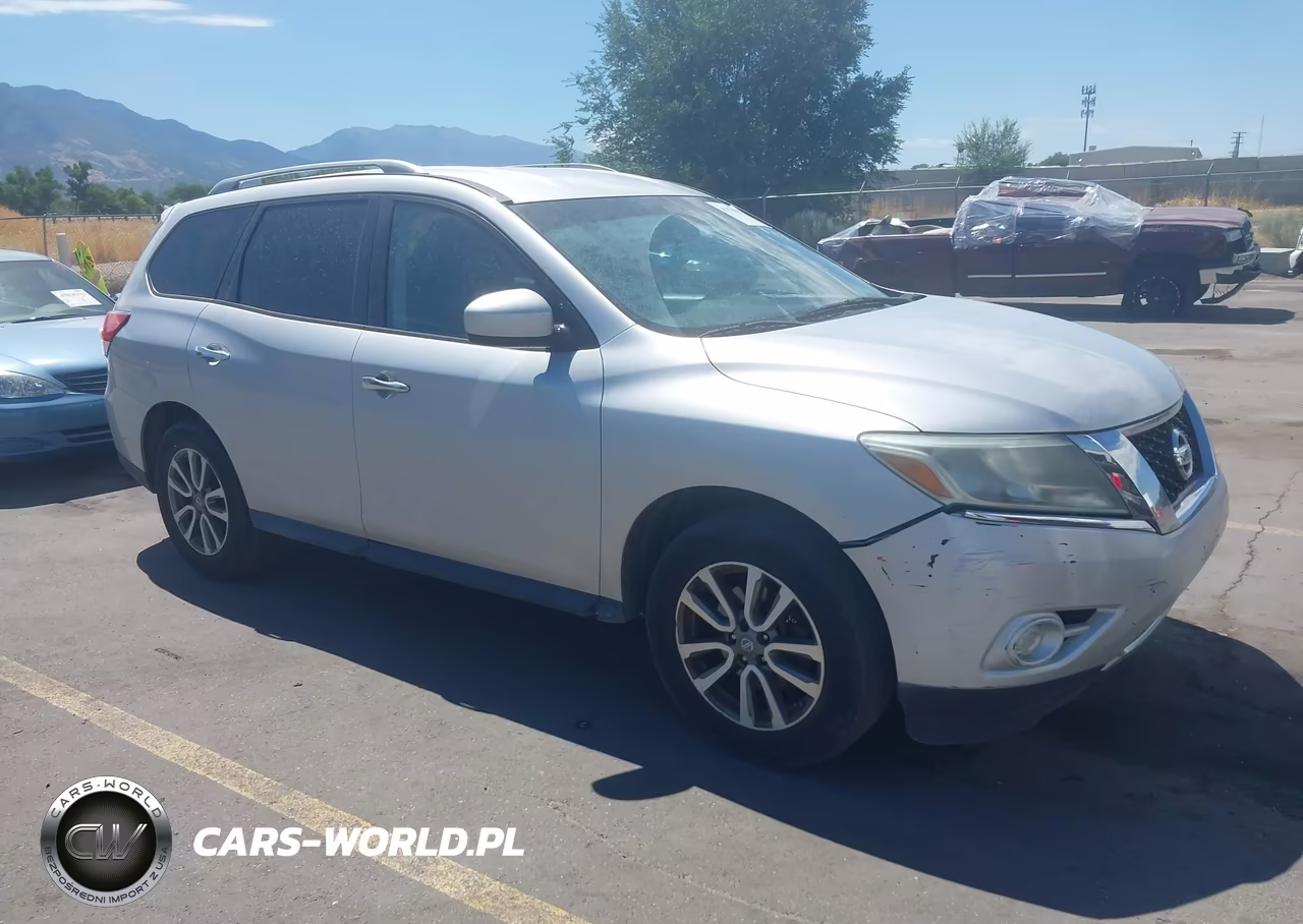 2013 Nissan Pathfinder Sv – zdjęcie 1 z 11