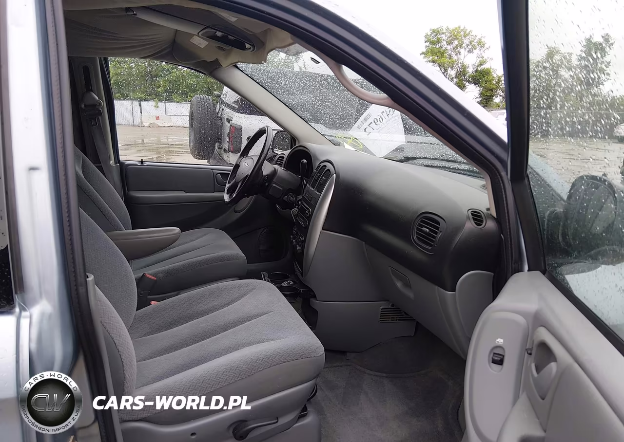 2006 Chrysler Town & Country Touring VIN:2A4GP54L26R757504 - 5