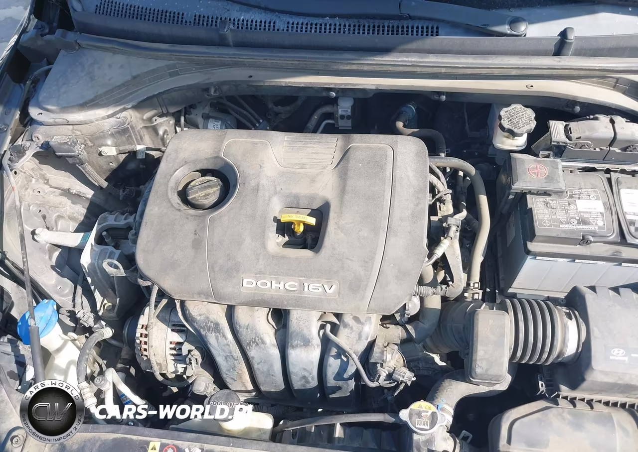 2017 Hyundai Elantra Se VIN:5NPD84LF3HH077347 - 10