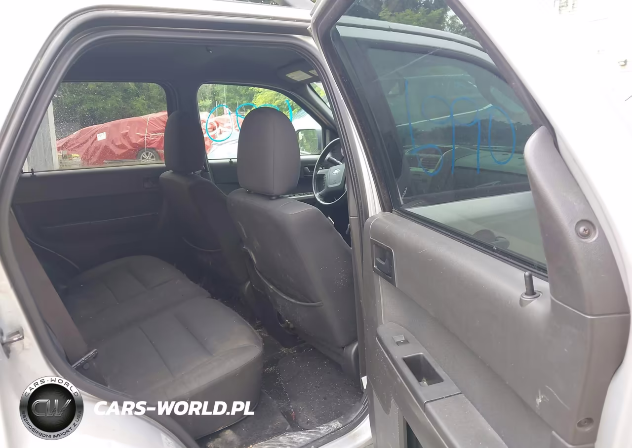 2011 Ford Escape Xlt VIN:1FMCU9DG1BKA75452 - 8