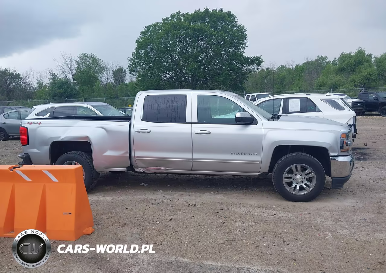2017 Chevrolet Silverado 1500 Lt VIN:1GCUKRECXHF224565 - 13
