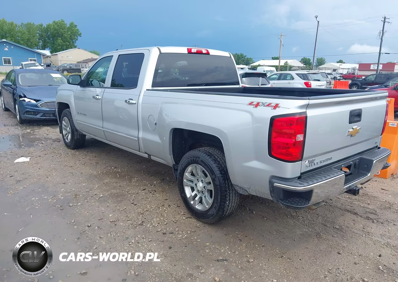 2017 Chevrolet Silverado 1500 Lt VIN:1GCUKRECXHF224565 - 3