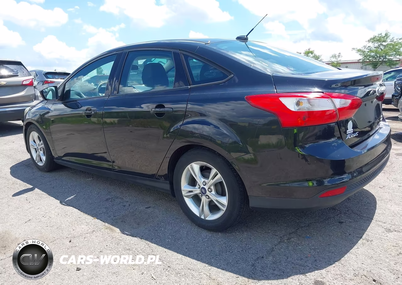 2014 Ford Focus Se VIN:1FADP3F21EL154994 - 3