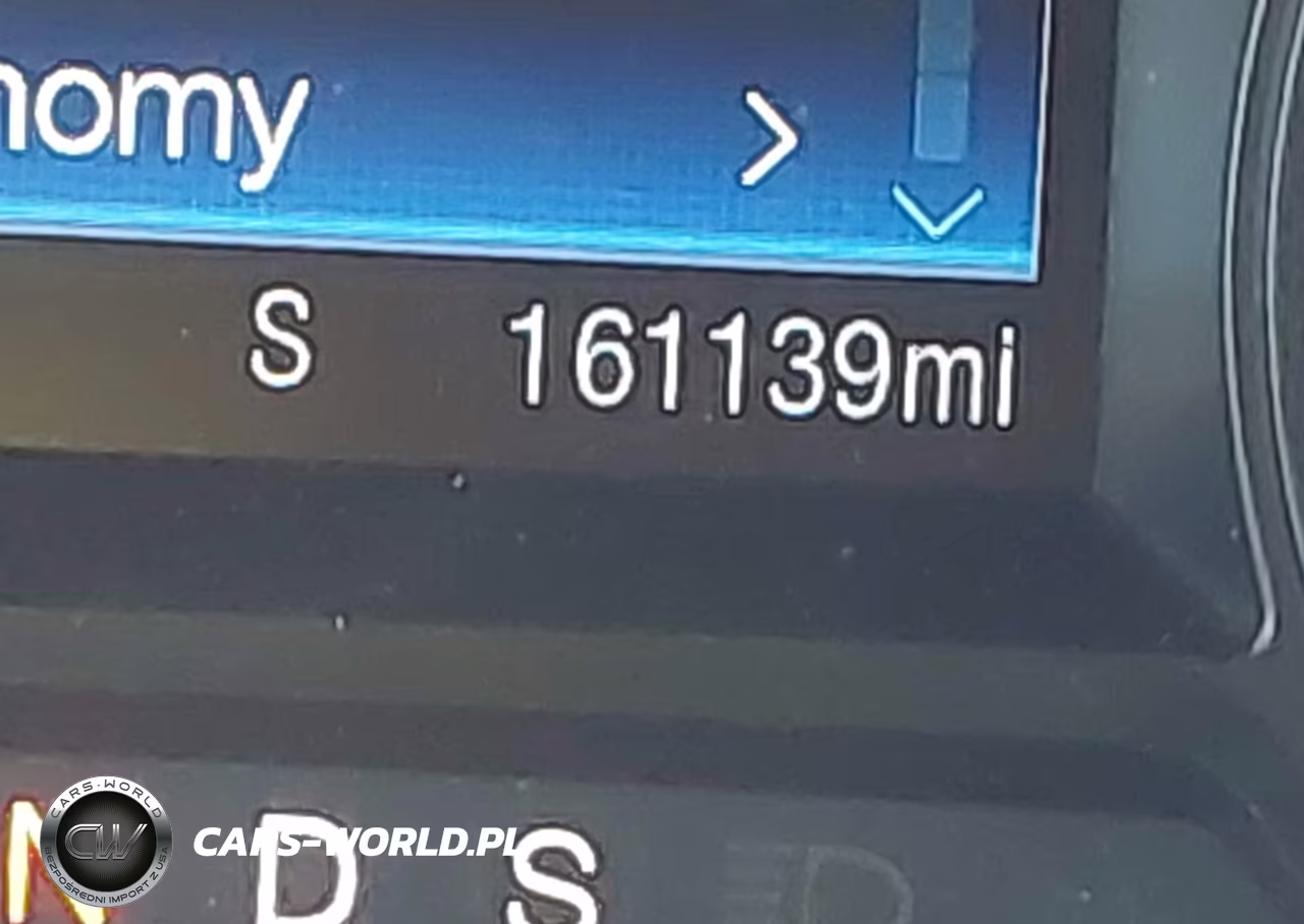 2018 Ford Explorer Xlt VIN:1FM5K8D84JGC42311 - 16