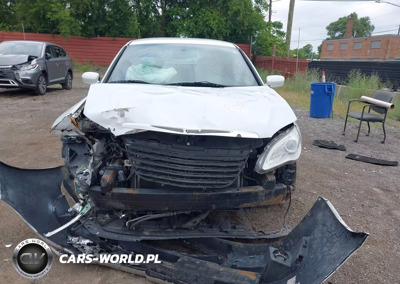 2014 Chrysler 200 Touring VIN:1C3CCBBG6EN193246 - 11