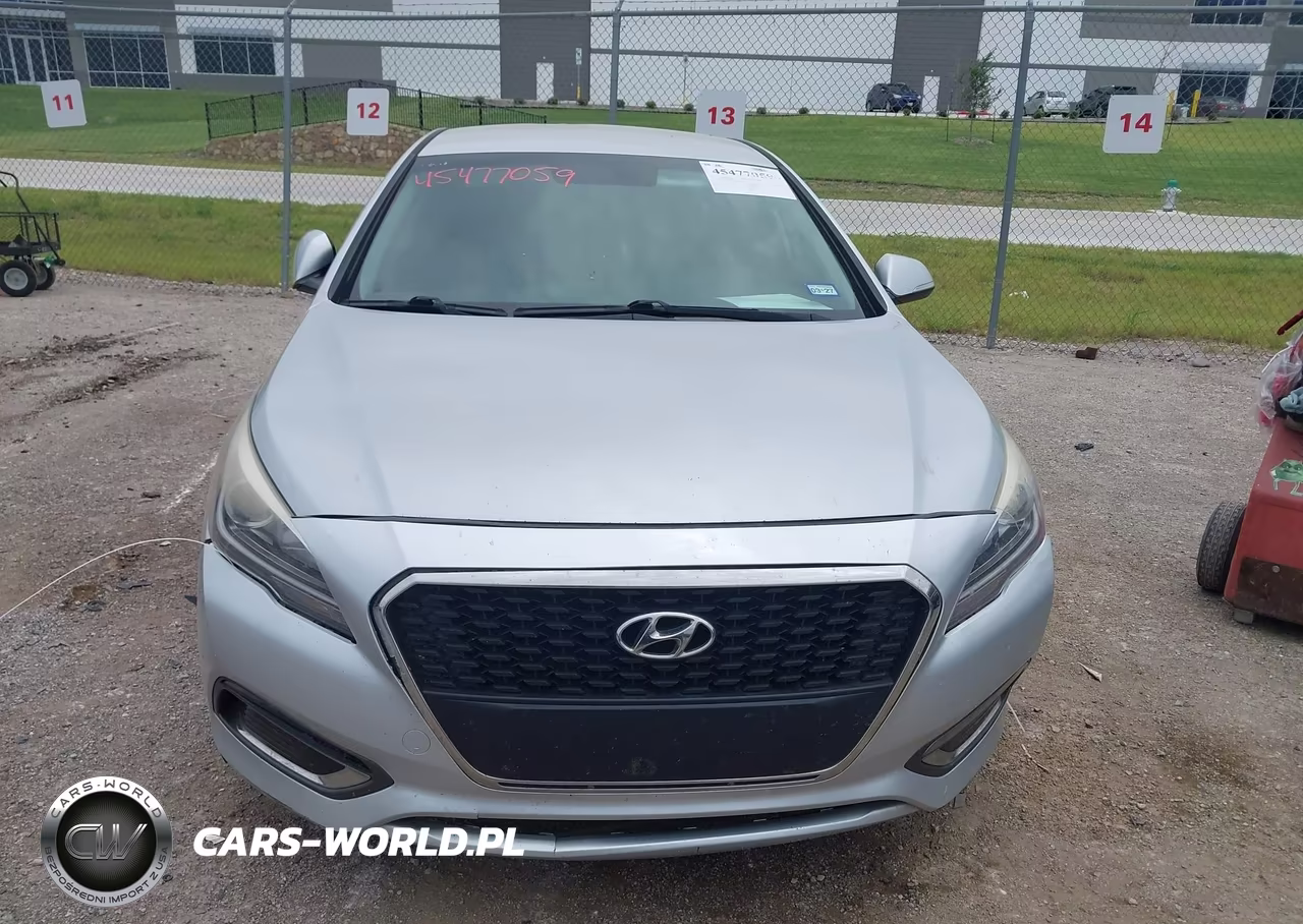 2017 Hyundai Sonata Hybrid Se VIN:KMHE24L35HA070866 - 12