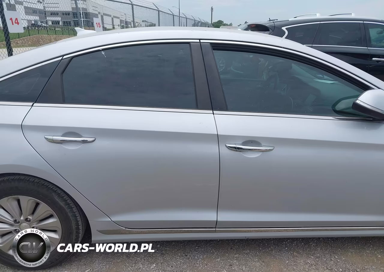 2017 Hyundai Sonata Hybrid Se VIN:KMHE24L35HA070866 - 13
