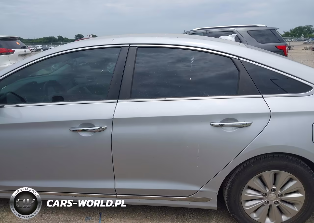 2017 Hyundai Sonata Hybrid Se VIN:KMHE24L35HA070866 - 14
