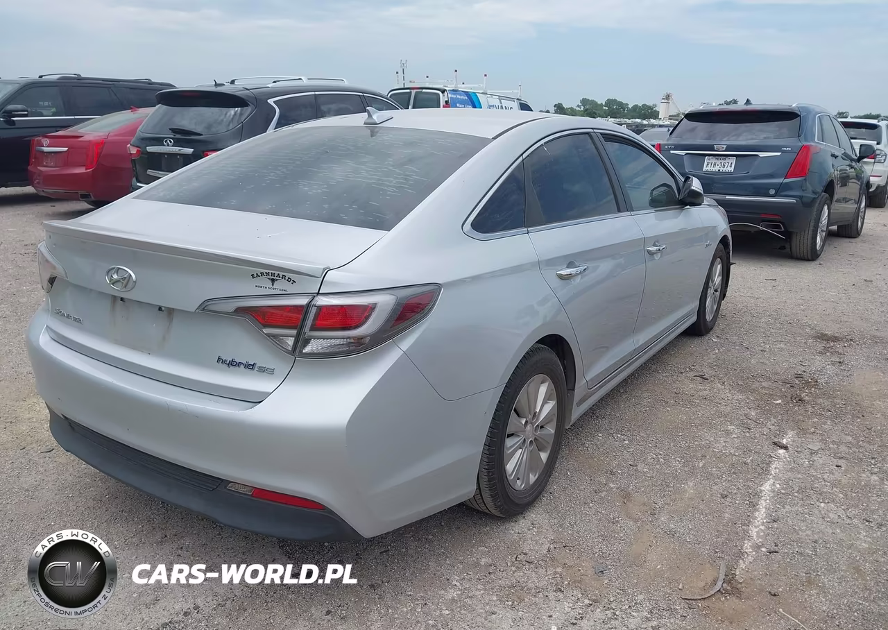 2017 Hyundai Sonata Hybrid Se VIN:KMHE24L35HA070866 - 4
