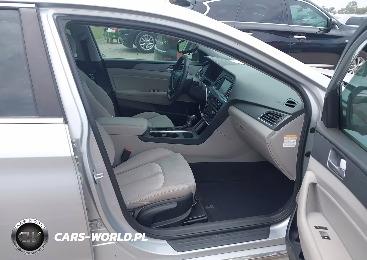 2017 Hyundai Sonata Hybrid Se VIN:KMHE24L35HA070866 - 5