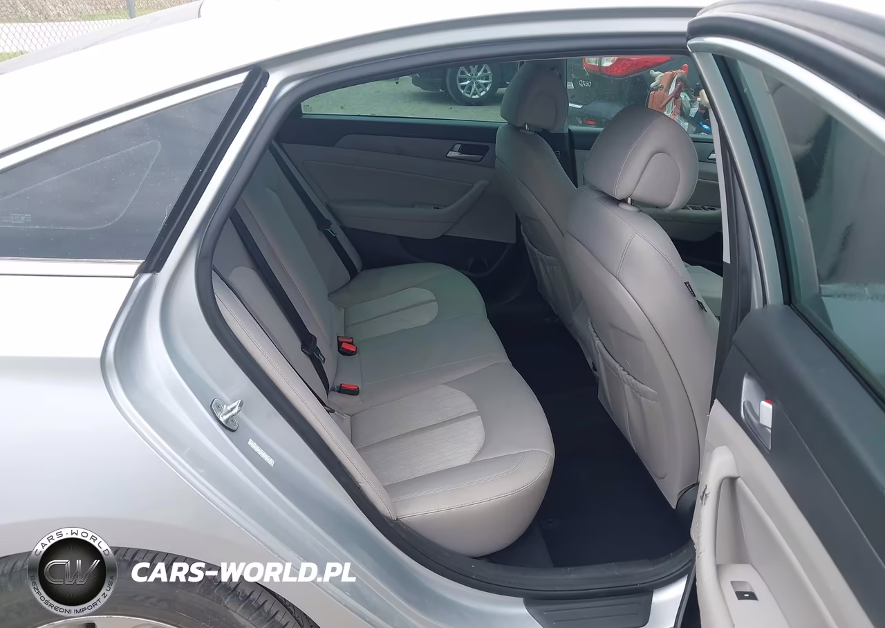 2017 Hyundai Sonata Hybrid Se VIN:KMHE24L35HA070866 - 8