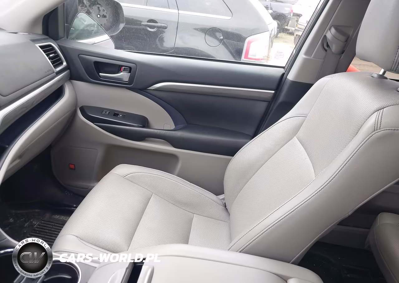 2018 Toyota Highlander Limited VIN:5TDDZRFH7JS853860 - 5