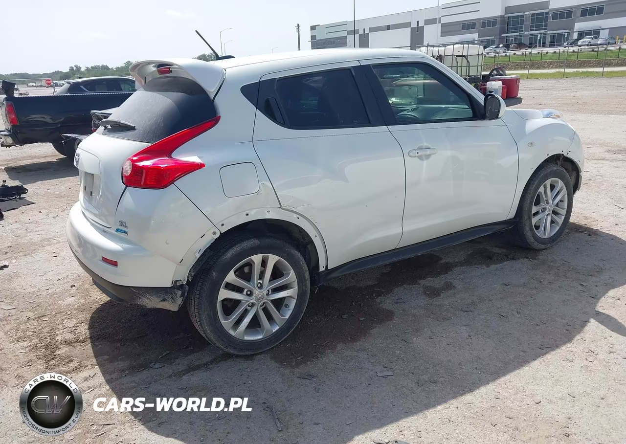2014 Nissan Juke Sl VIN:JN8AF5MR6ET357833 - 4