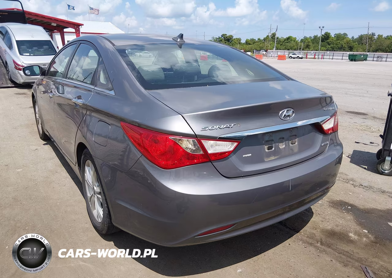 2011 Hyundai Sonata Limited VIN:5NPEC4AC8BH301439 - 3