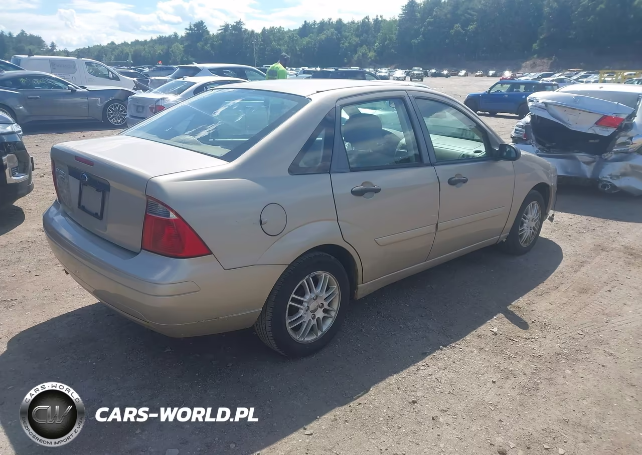 2007 Ford Focus S-Se-Ses VIN:1FAFP34N97W288370 - 4