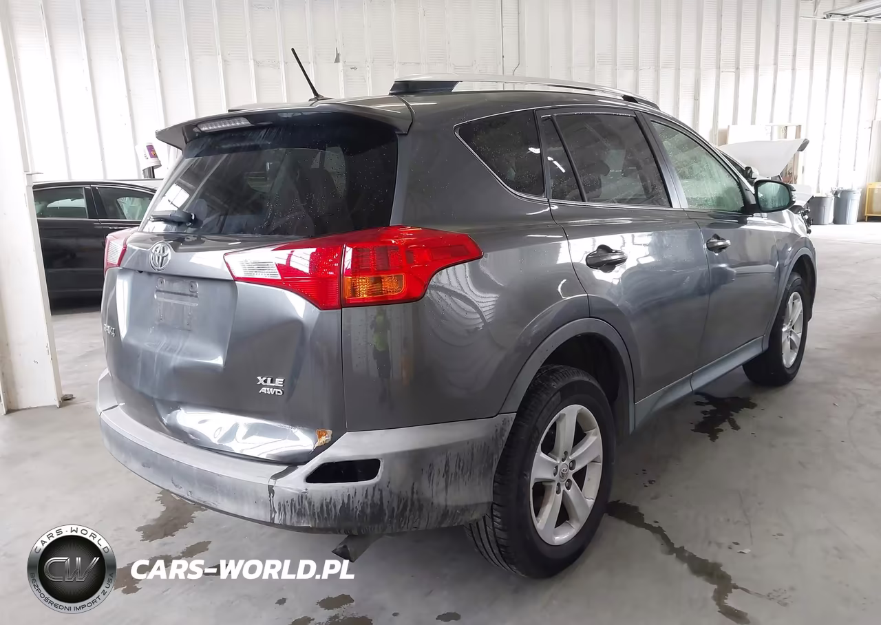2014 Toyota Rav4 Xle VIN:JTMRFREV3ED070445 - 4