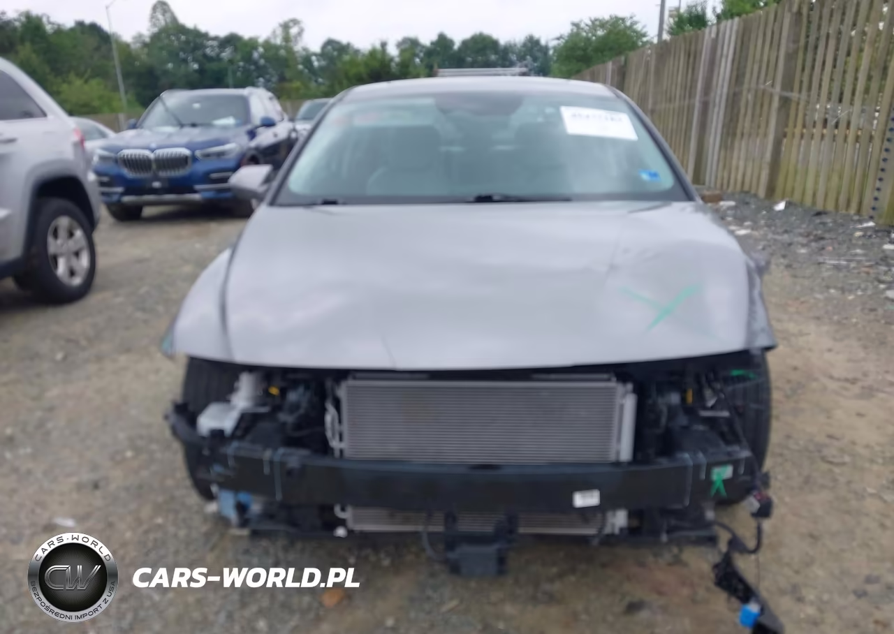 2025 Hyundai Elantra Limited VIN:KMHLP4DG9SU908428 - 12