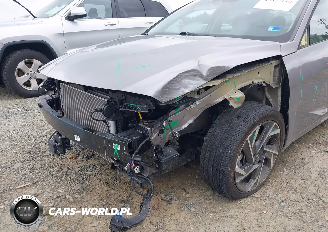 2025 Hyundai Elantra Limited VIN:KMHLP4DG9SU908428 - 6