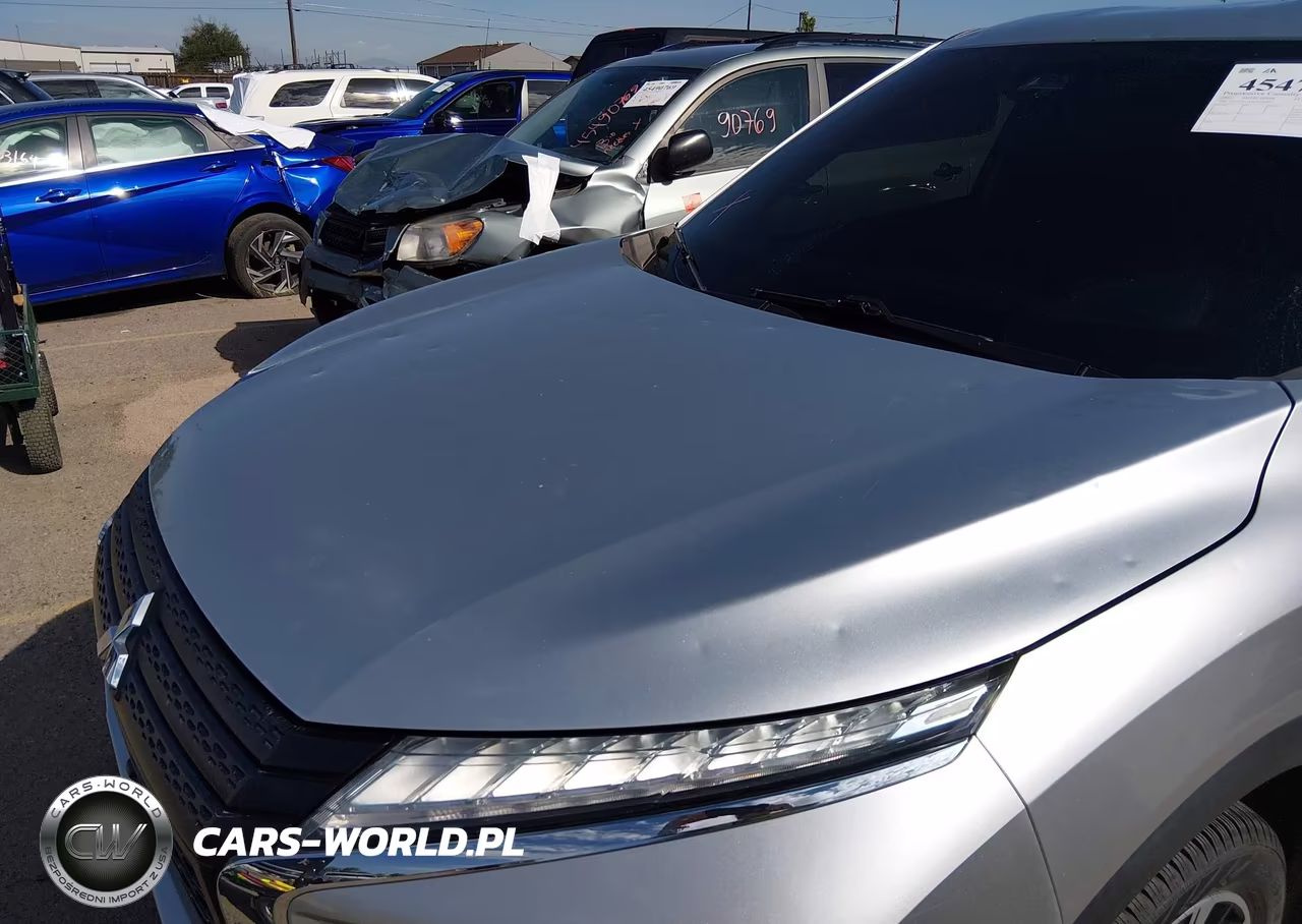 2022 Mitsubishi Eclipse Cross Se S-Awc-Se Special Edition S-Awc-Sel S-Awc-Sel Special Edition S-Awc VIN:JA4ATWAAXNZ006097 - 6