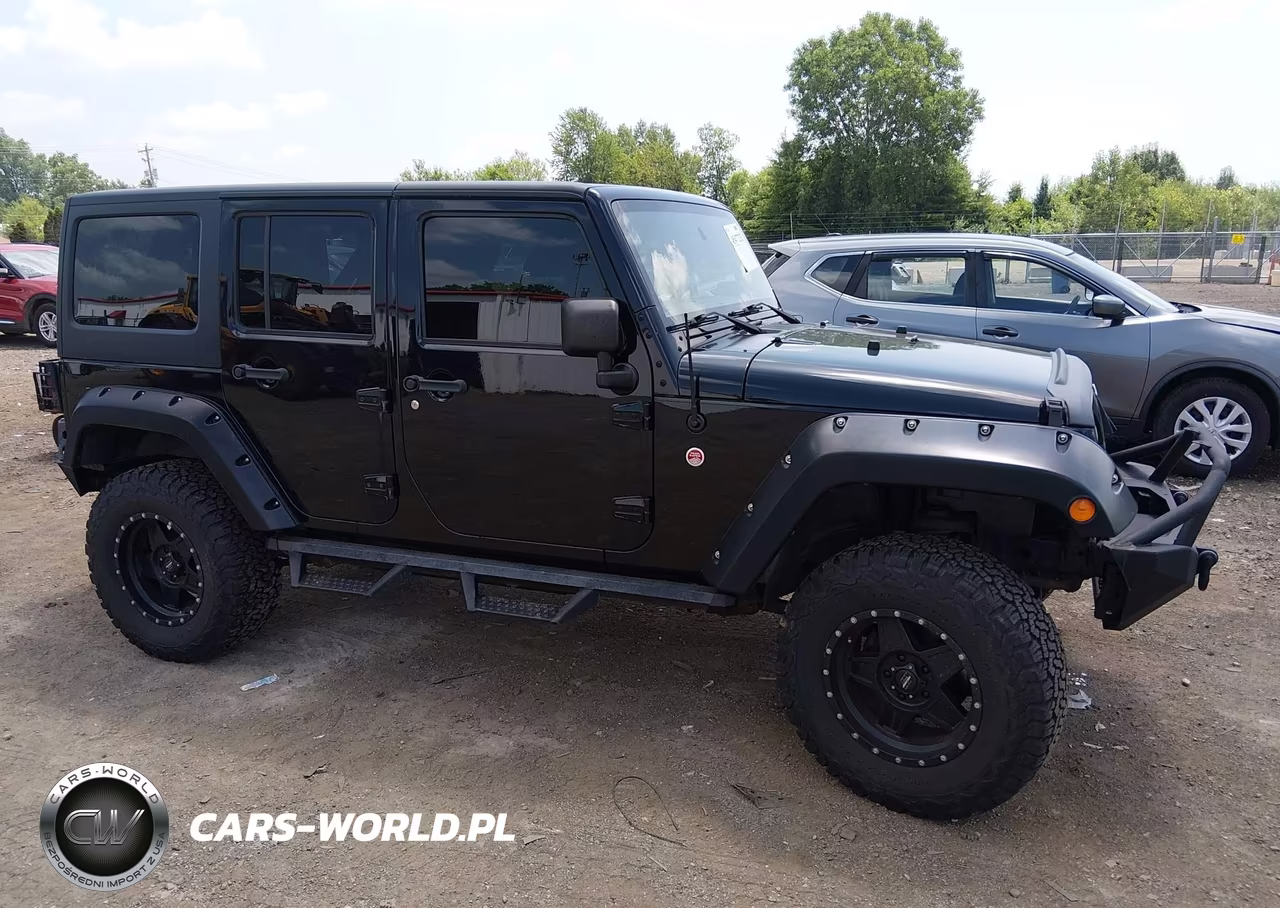 2011 Jeep Wrangler Unlimited Sport VIN:1J4BA3H1XBL507956 - 13